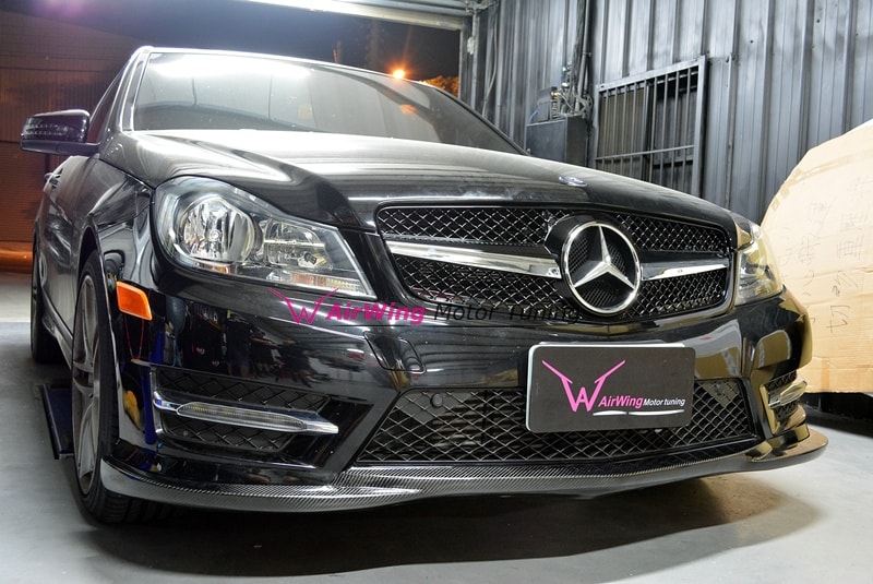 W204 (2011~) – GODHAND style Carbon Front Lip Spoiler 1